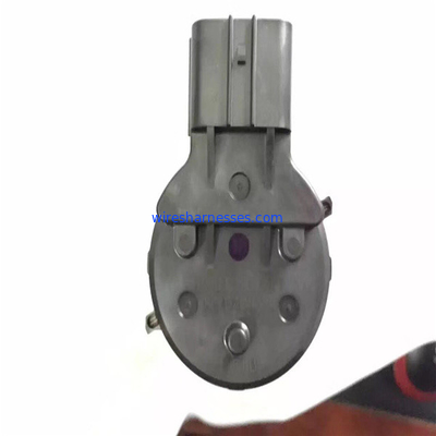 8-98238249-0 válvula de la recirculación de los gases de escape de Engine del excavador de la válvula ZAX200-3 de la recirculación del extractor